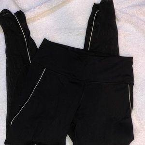 Victoria’s Secret leggings